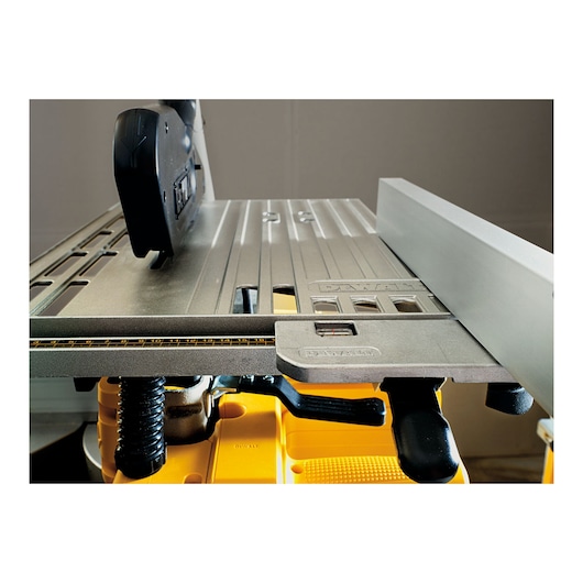 1600W 305mm Mitre Saw