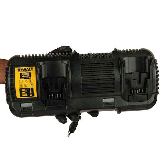 18V XR® and 54V XR FLEXVOLT® Dual Port Charger 4Ah