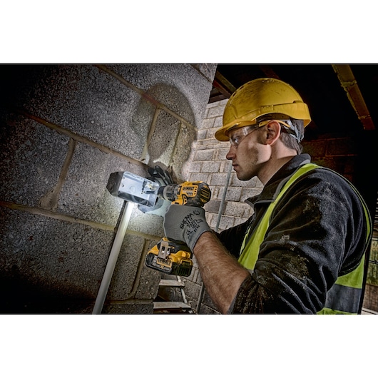 18V XR® Brushless Hammer Drill Driver - 2 x 5Ah