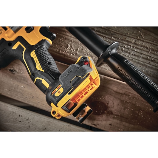 18V XR® XRP Brushless Hammer Drill Driver with FLEXVOLT® ADVANTAGE - 1 x 9Ah