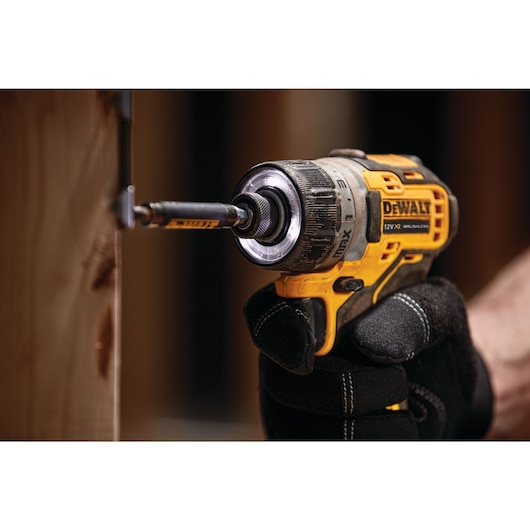 12 XR® Brushless Screwdriver - 2 x 2Ah