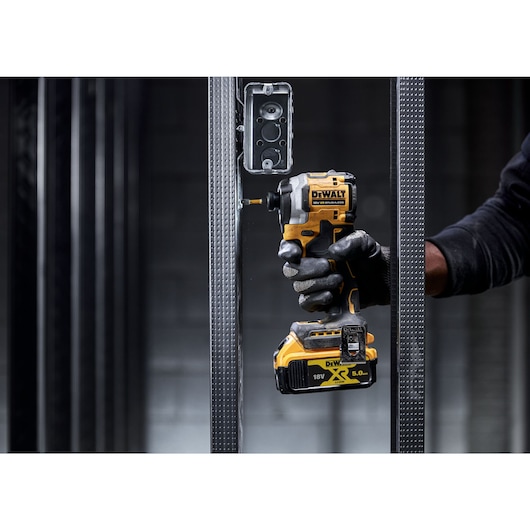 18V XR® Brushless 1/4" Compact Impact Driver - Bare Tool Only