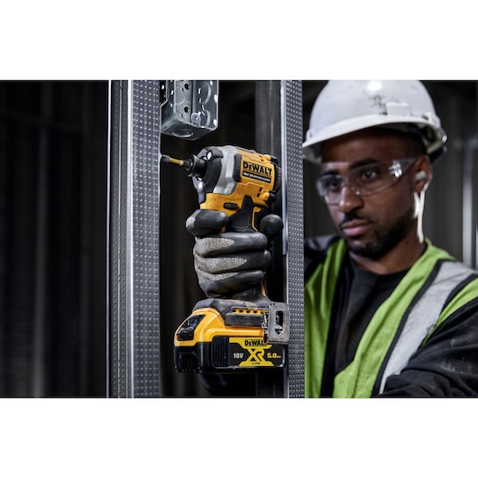 18V XR® Brushless 1/4" Compact Impact Driver - Bare Tool Only