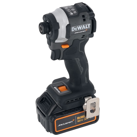 DEWALT/McLaren Impact Driver with 18V XR 5Ah battery 3/4 right side view