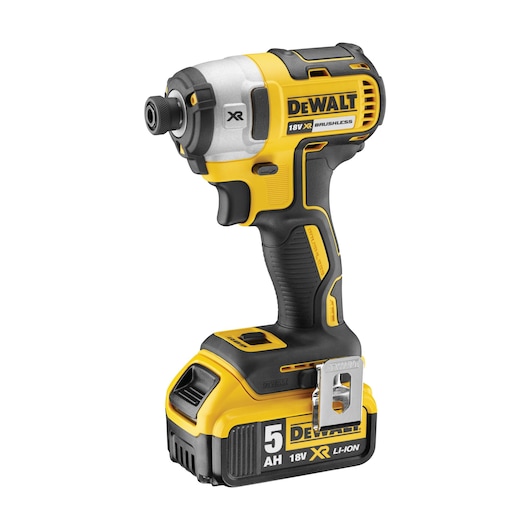 18V XR® Brushless 1/4" Impact Driver - 2 x 5Ah