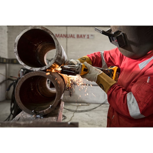 18V XR® Brushless 125mm Flat Head Angle Grinder - Bare Tool Only