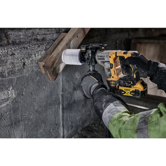 18V XR® Brushless 16mm SDS-plus® Hammer Drill - 2 x 5Ah