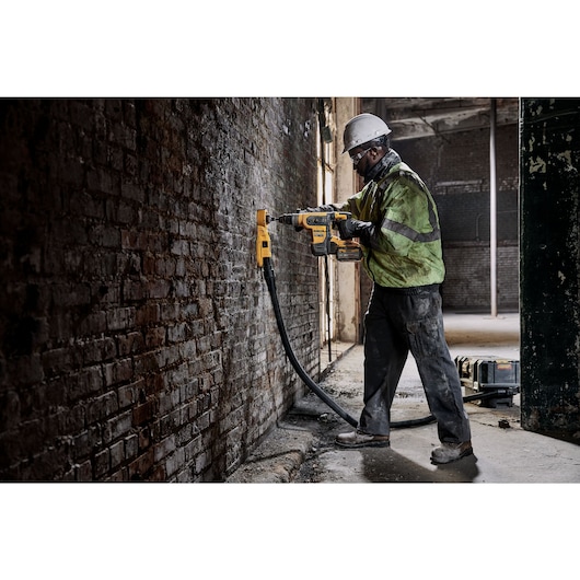54V XR FLEXVOLT 32mm SDS-Plus Rotary Hammer with QCC