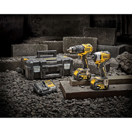 Kit including DCD709 Combi Drill, DCF809 Impact Driver, 2x 18V XR 4Ah batteries, DCB112 charger and TSTAK box