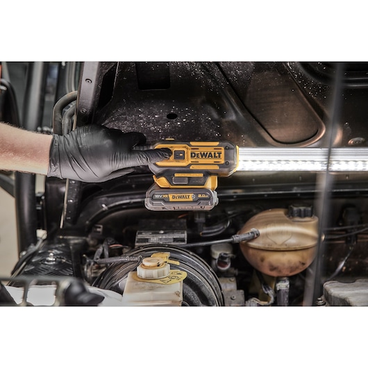 18V XR® Telescopic LED Under Bonnet Light - Bare Tool Only