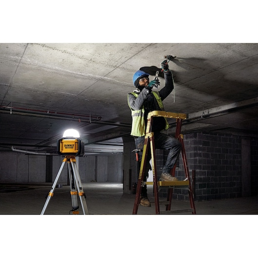 18V XR® LED Work Light
