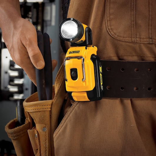 12V XR® Cordless Compact LED Flashlight