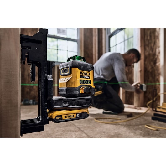 18V XR® 3 x 360° Compact Green Beam Laser - Bare Tool Only