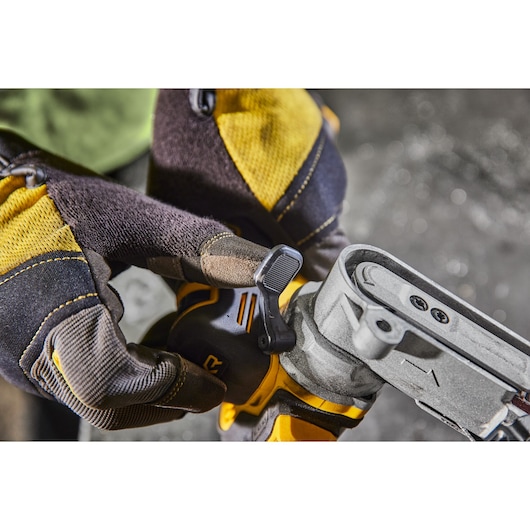 Close view of belt tracking lever on 18V XR Band File