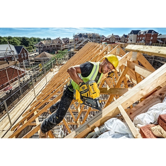 18V XR Brushless Framing Nailer - Bare Unit