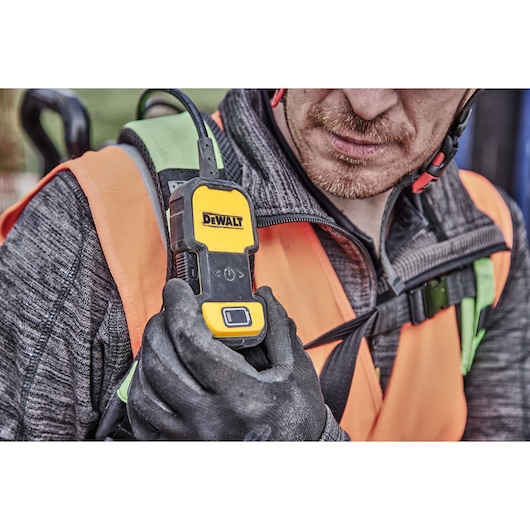 Wireless Tool Control on Powershift Backpack Concrete Vibrator 
