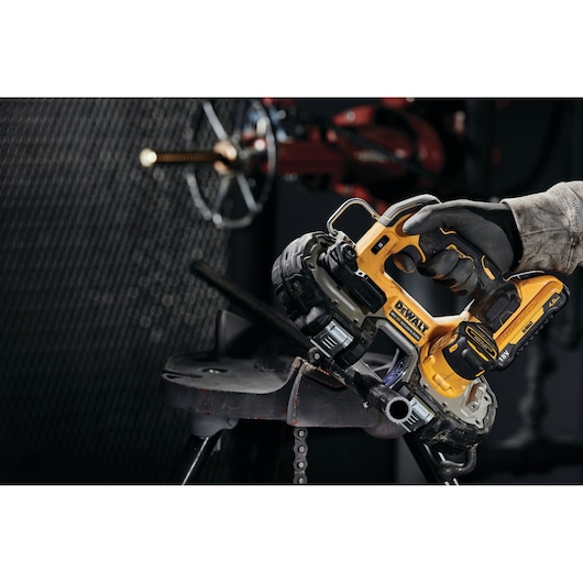 18V XR® Brushless Compact Bandsaw - Bare Tool Only