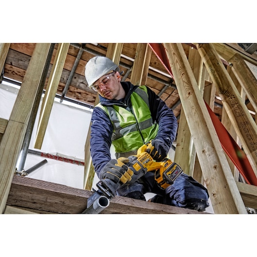 54V XR FLEXVOLT® Reciprocating Saw - 2 x 6Ah