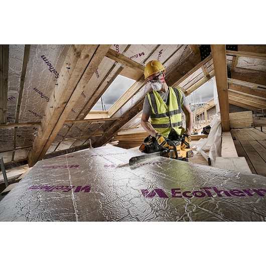 54V XR FLEXVOLT 430mm Alligator Saw - 2 X 6Ah