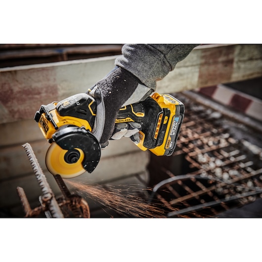 18V XR® Brushless 76mm Cut-Off Tool - Bare Tool Only