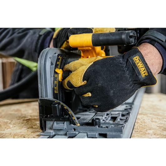 54V XR FLEXVOLT® 165mm Rail Compatible Plunge Saw - Bare Tool Only