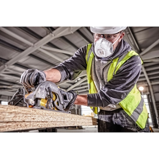 54V XR FLEXVOLT 190 mm High Torque Circular Saw - 2 x 6Ah