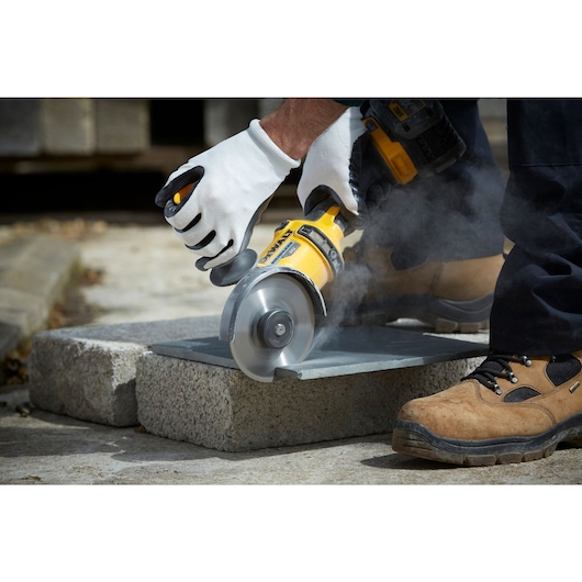 125mm x 22.23mm High Performance Diamond Cutting Disc