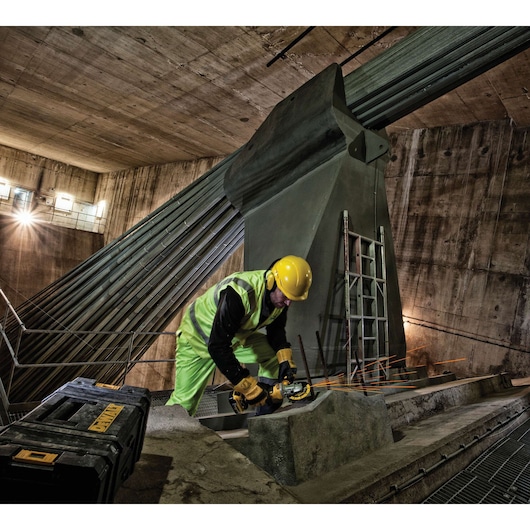 EXTREME® 125mm x 22.23mm x 1.3mm Diamond Disc