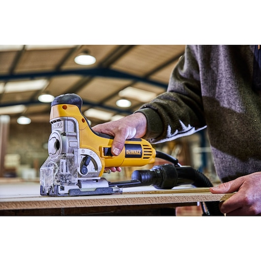 701 W Heavy Duty Body Grip Jigsaw