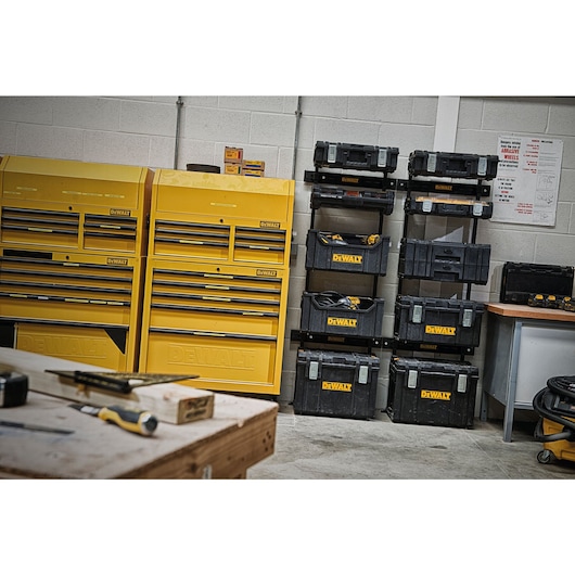 TOUGHSYSTEM® Workshop Racking Solution