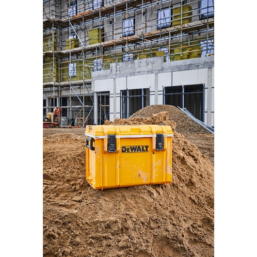 TOUGHSYSTEM® Cooler Box