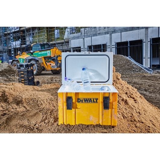 TOUGHSYSTEM® Cooler Box